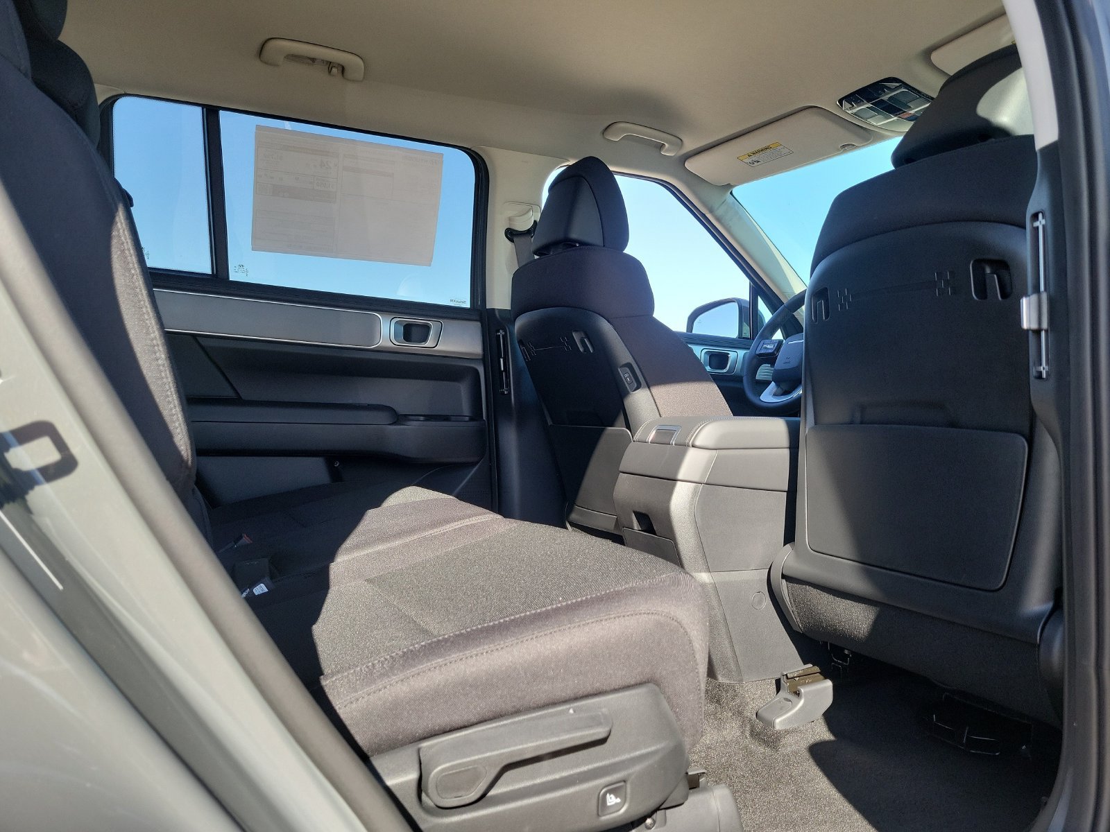 New 2027 Hyundai Santa Fe SE FWD image 18