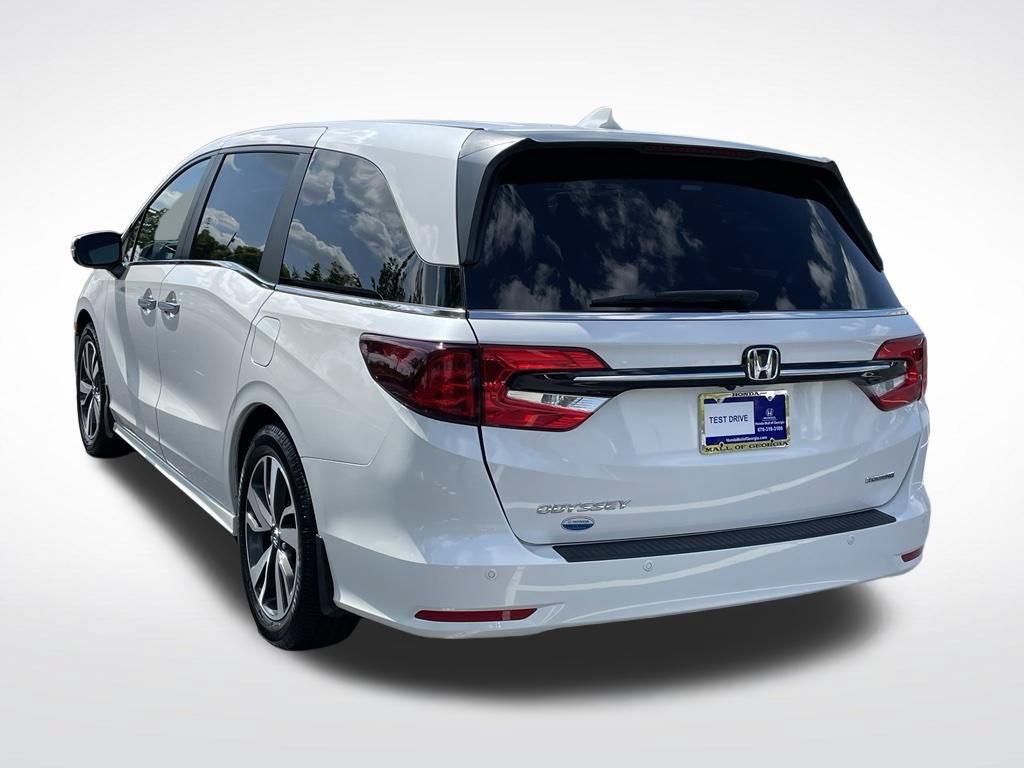 Certified 2024 Honda Odyssey Touring image 4