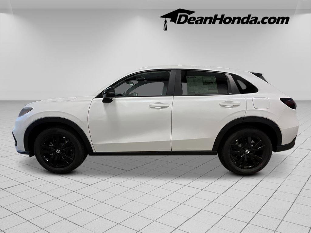 New 2026 Honda HR-V Sport image 2