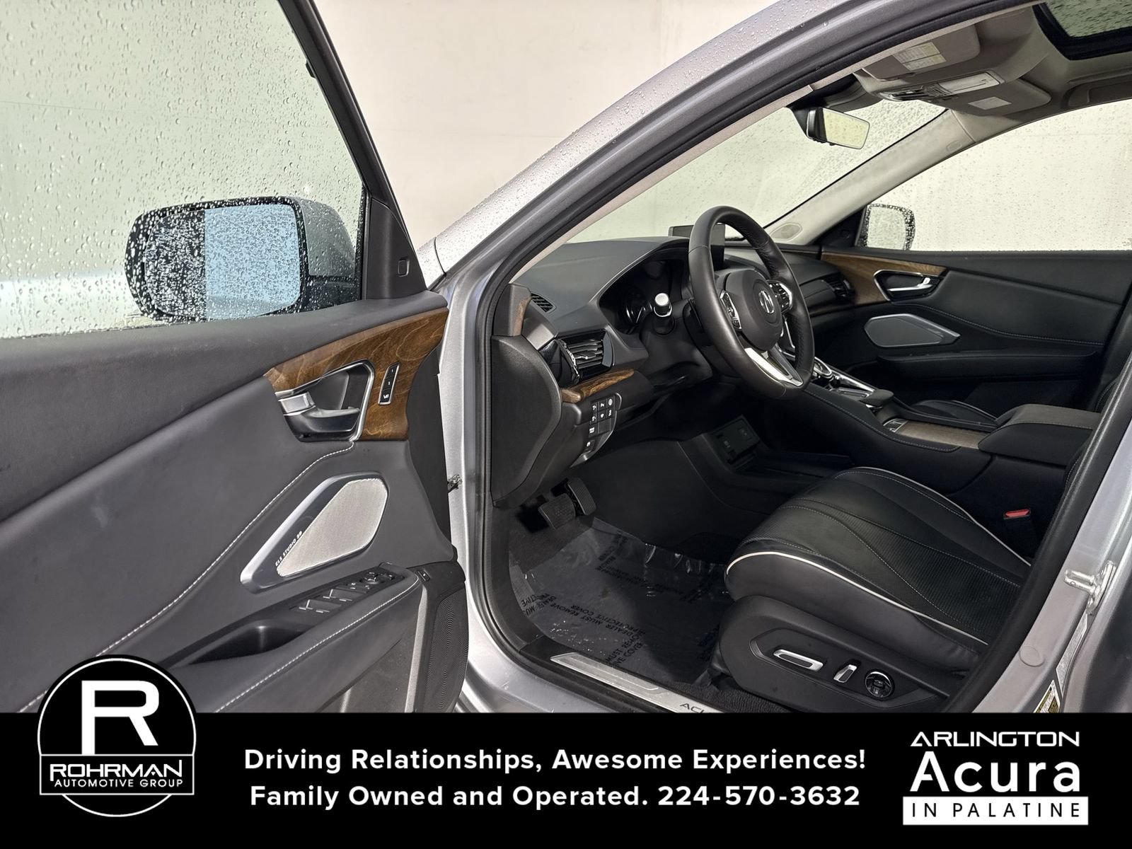 Certified 2023 Acura RDX AWD w/ Advance Package image 4