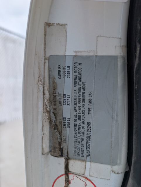 Used 2008 Cadillac DTS w/ Sun And Sound Package FWD image 24