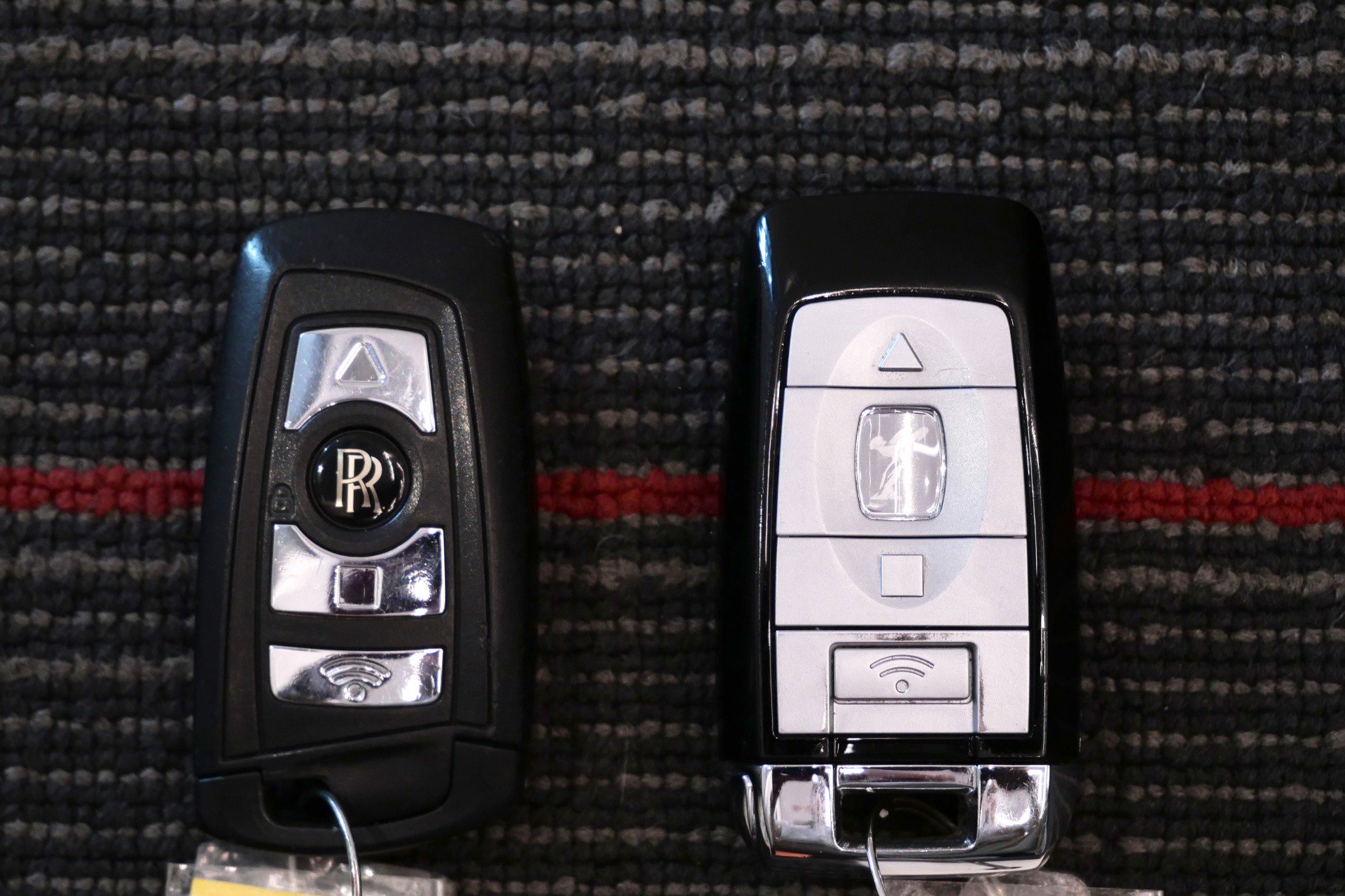 Used 2014 Rolls-Royce Ghost RWD image 20