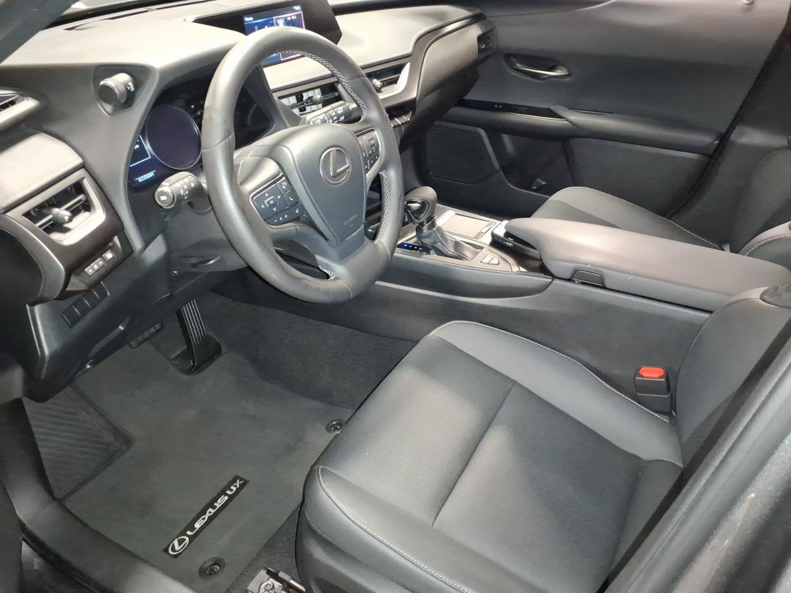Certified 2022 Lexus UX 250h w/ Premium Package AWD/4WD image 12