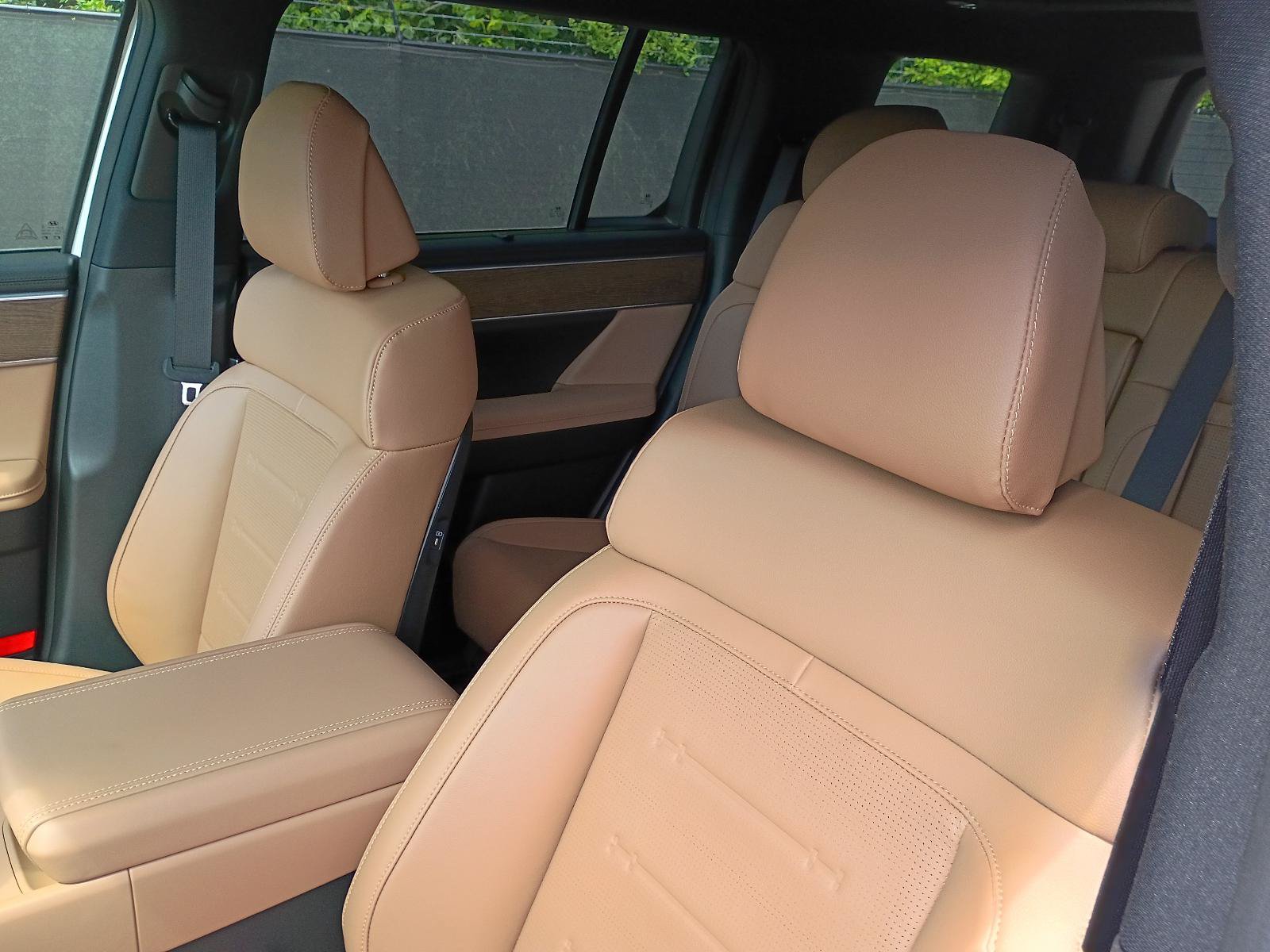 New 2026 Hyundai Santa Fe Limited AWD/4WD image 17