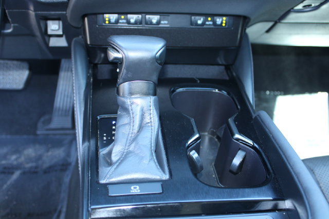 Used 2024 Lexus ES 350 w/ Premium Package FWD image 15