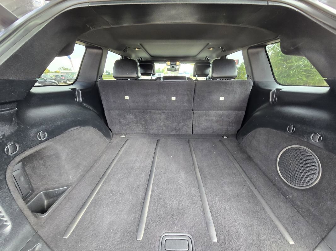 Used 2017 Jeep Grand Cherokee Limited w/ Luxury Group II image 14