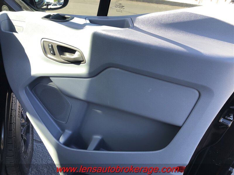 Used 2017 Ford Transit 350 XLT RWD image 18