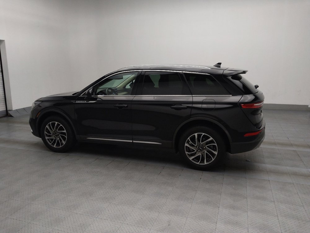 Used 2020 Lincoln Corsair AWD image 3