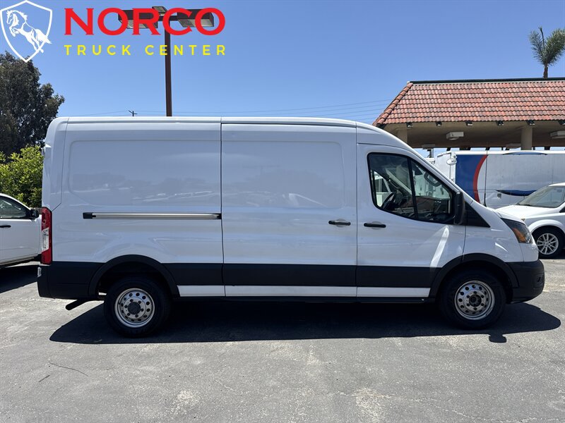 Used 2023 Ford Transit 250 Medium Roof AWD w/ Load Area Protection Package image 1