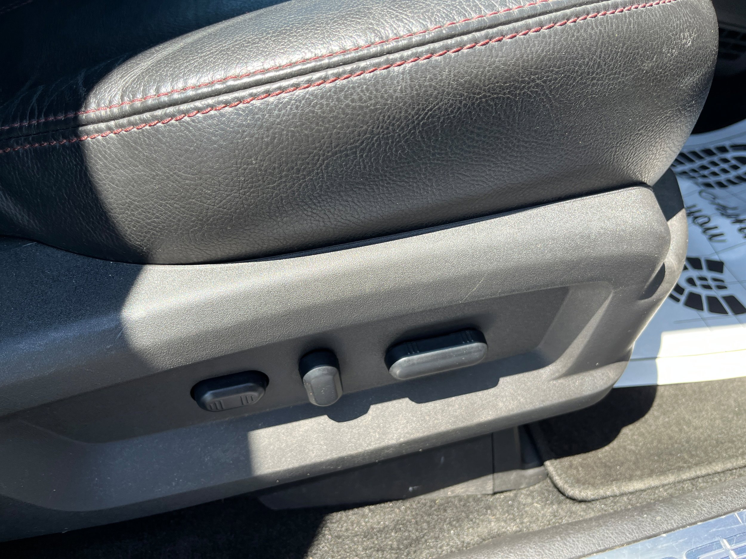 Used 2013 Ford Edge Limited AWD/4WD image 15