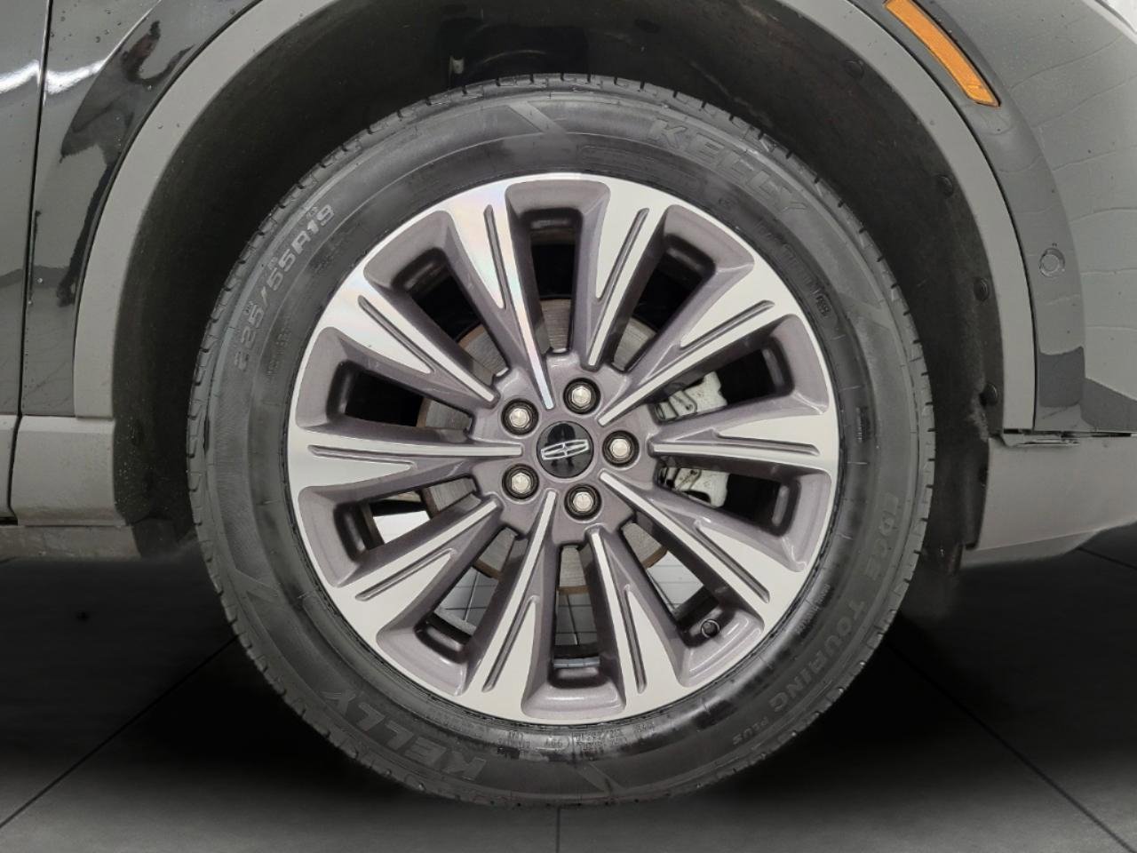 Used 2022 Lincoln Corsair Reserve w/ Elements Package AWD/4WD image 4