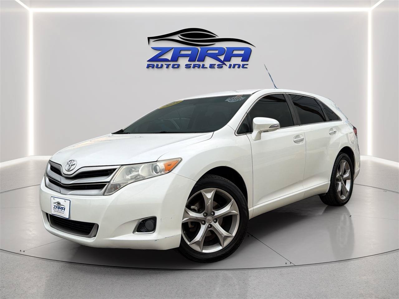 Used 2015 Toyota Venza XLE AWD/4WD image 1
