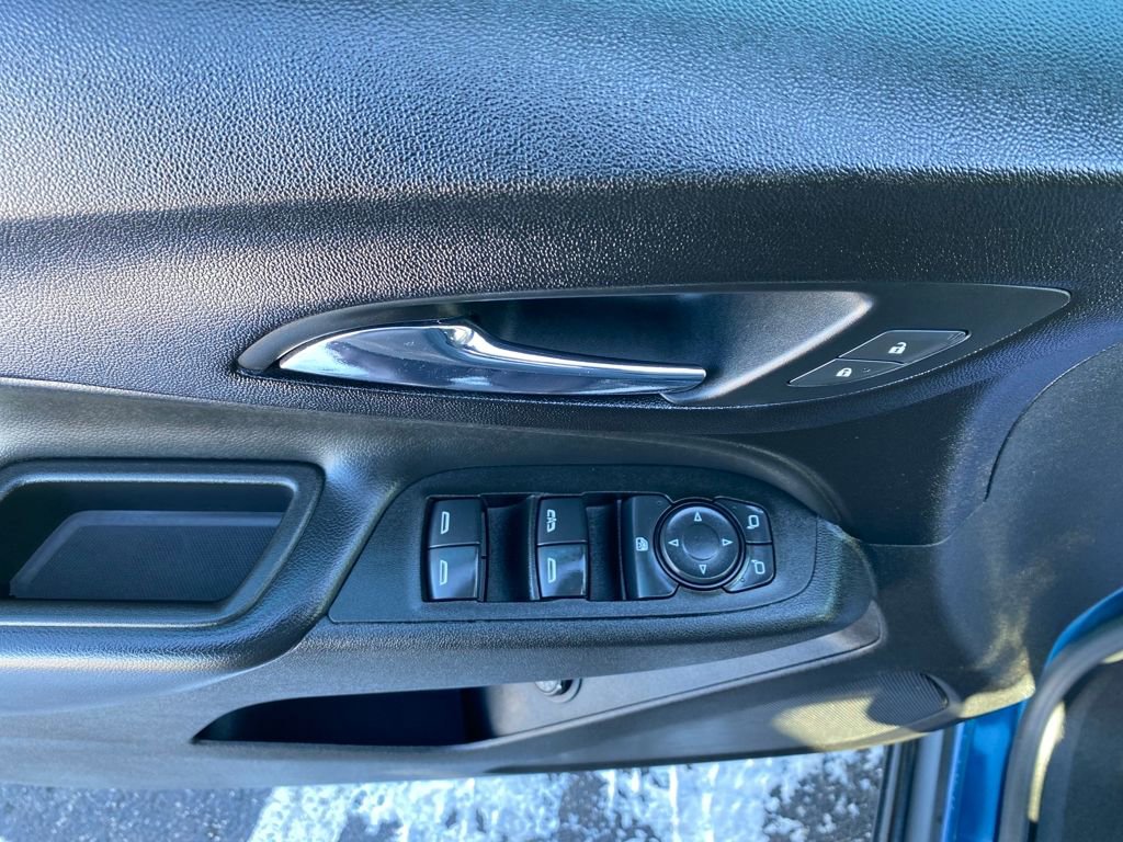 Used 2020 Chevrolet Equinox LT image 20