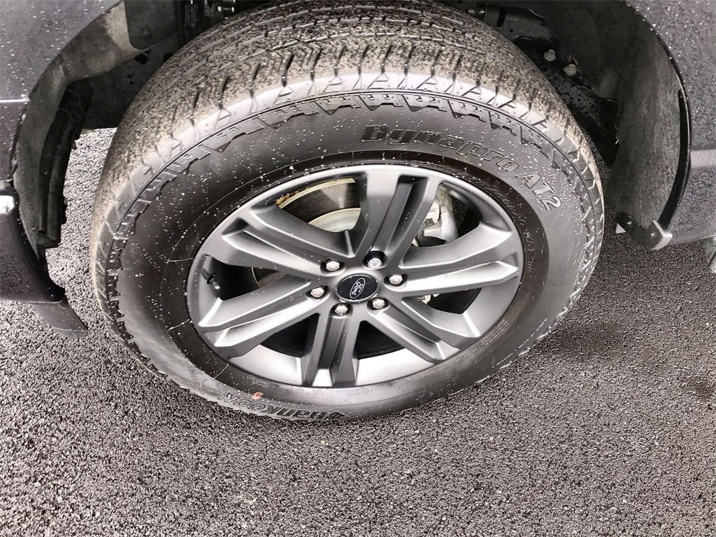 Used 2023 Ford F150 Lariat w/ Equipment Group 502A High image 10