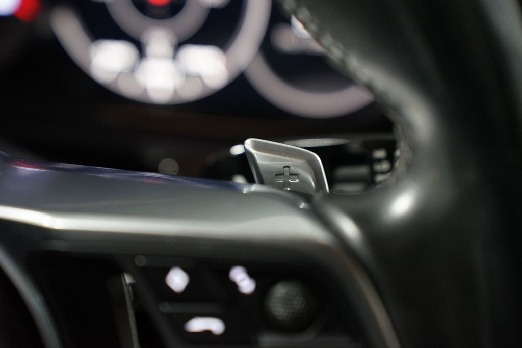 Used 2018 Porsche Panamera image 15