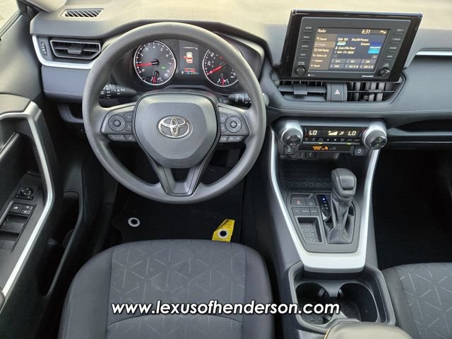Used 2020 Toyota RAV4 XLE w/ Convenience Package FWD image 14