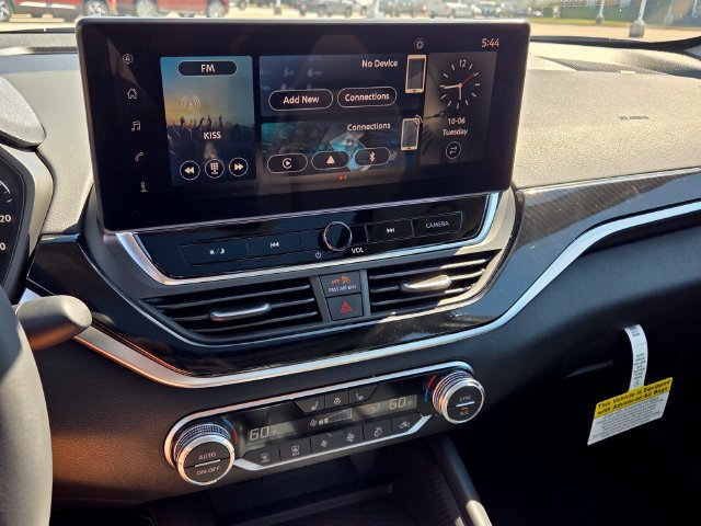 New 2026 Nissan Altima 2.5 SR w/ SR Premium Package FWD image 21