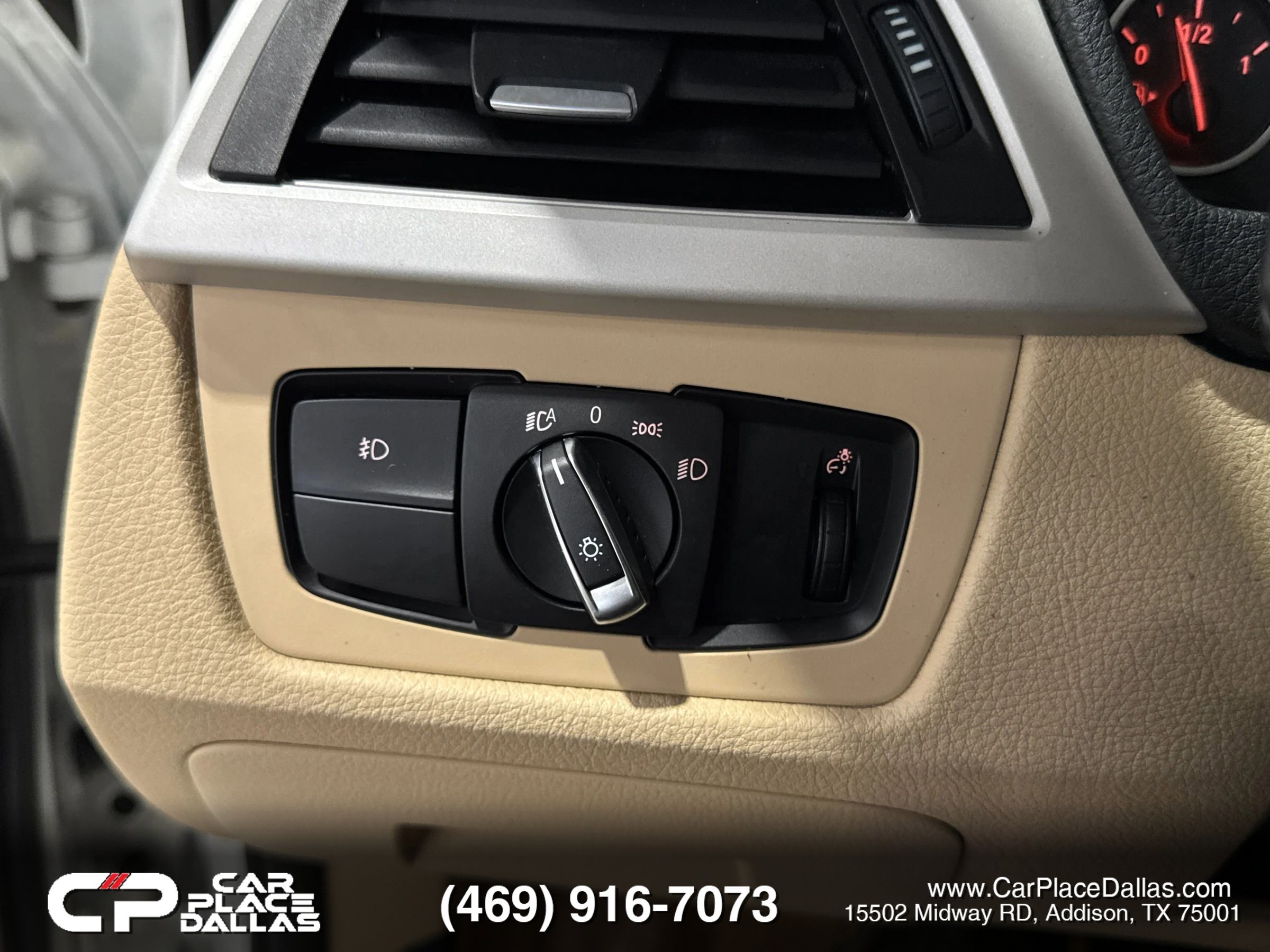 Used 2013 BMW 328i Sedan RWD image 28