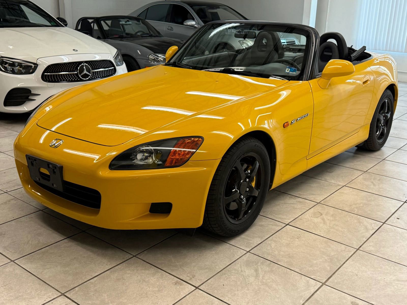 Used 2003 Honda S2000 image 3