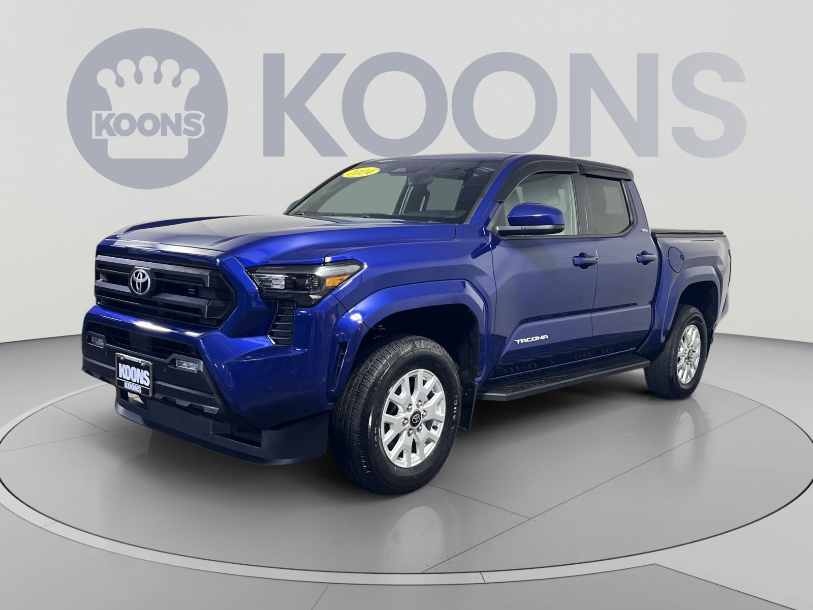 Used 2024 Toyota Tacoma SR5 AWD/4WD image 1