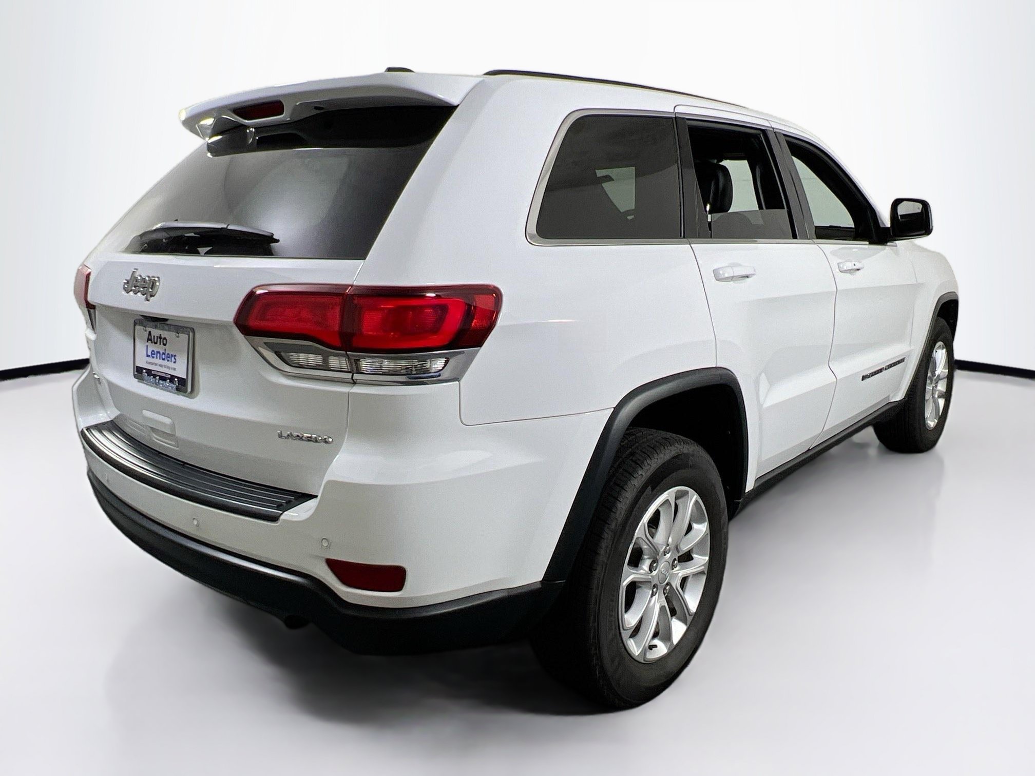 Used 2022 Jeep Grand Cherokee Laredo X AWD/4WD image 5