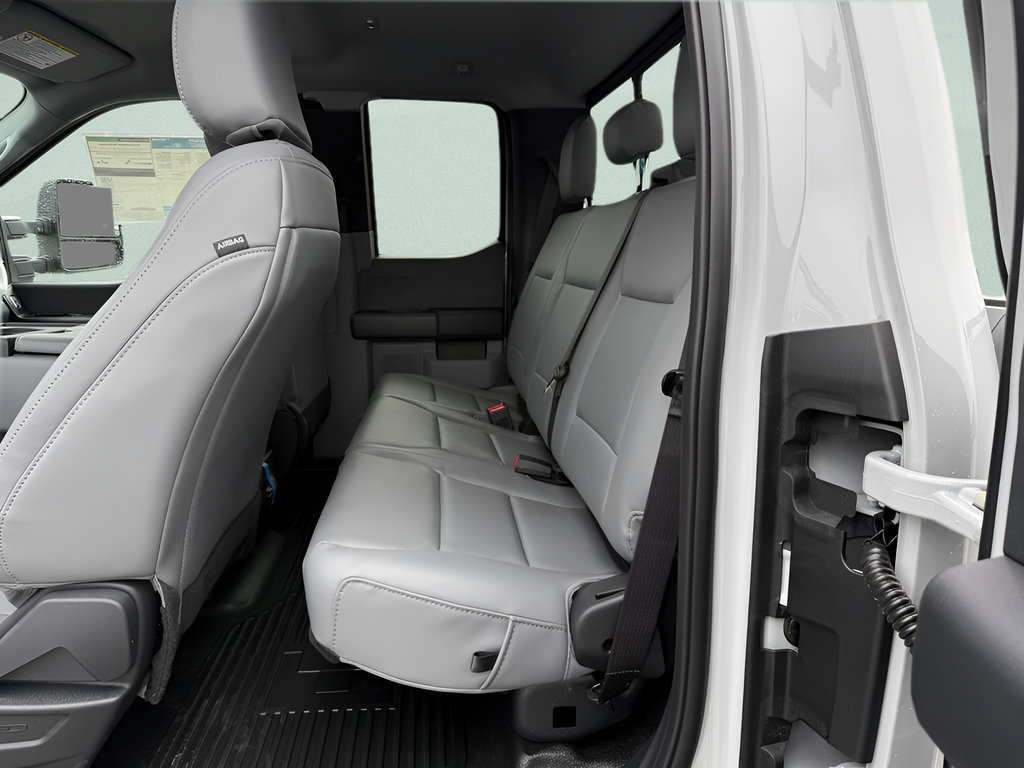 New 2026 Ford F350 XL w/ 360-Degree Camera Package AWD/4WD image 5