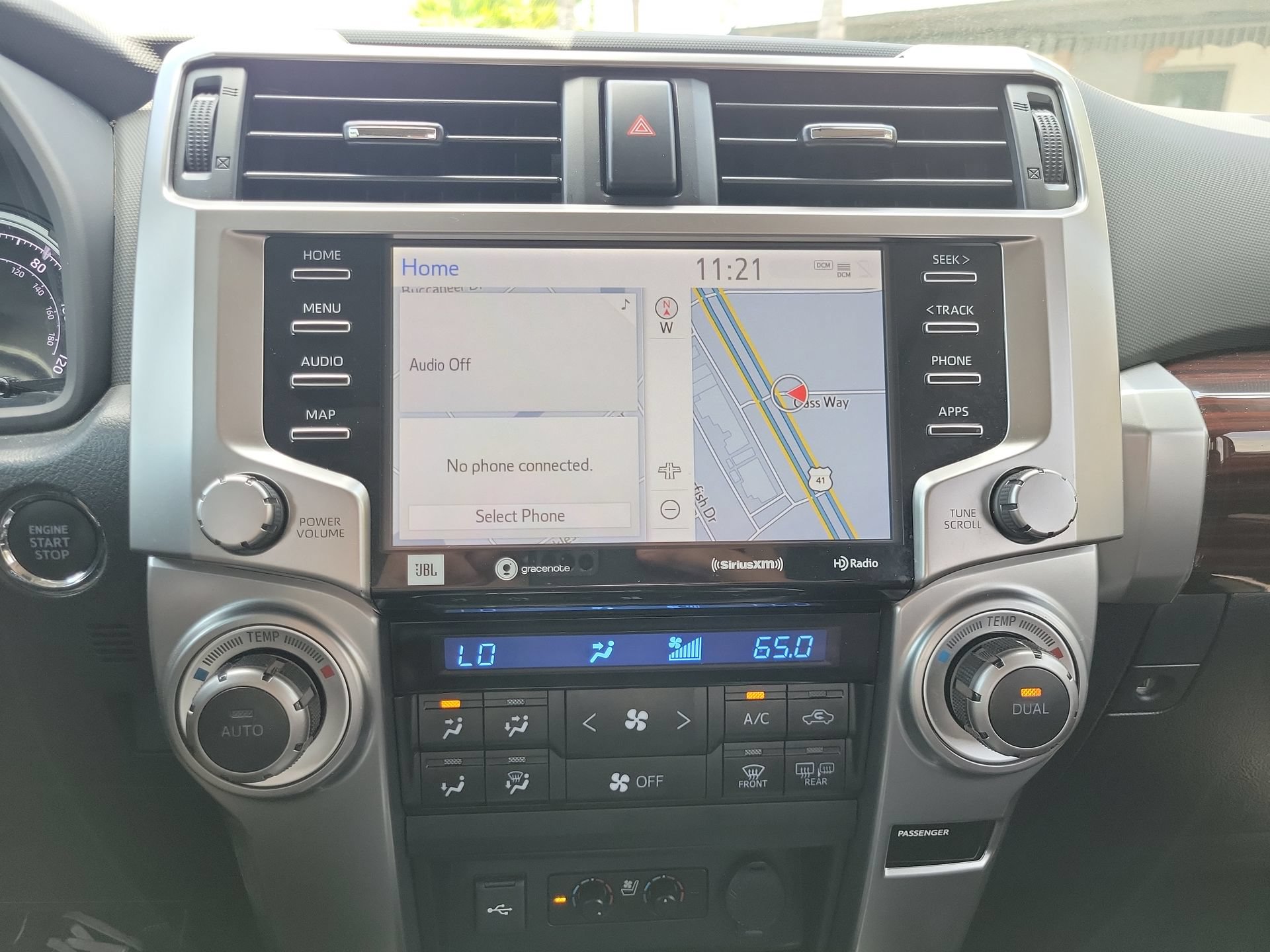 Used 2022 Toyota 4Runner Limited AWD/4WD image 21