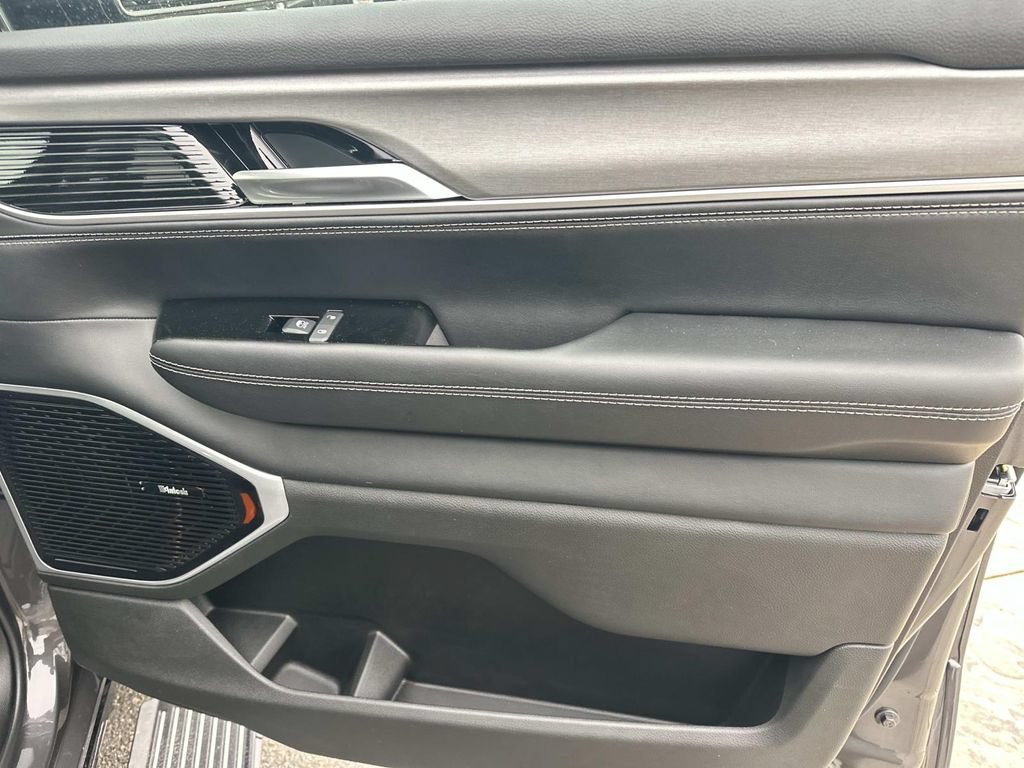 New 2026 Jeep Grand Wagoneer Limited AWD/4WD image 21