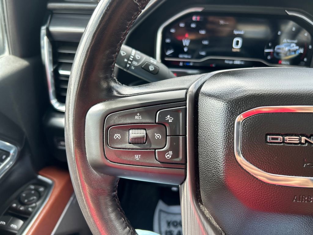 Used 2024 GMC Sierra 2500 Denali Ultimate AWD/4WD image 25
