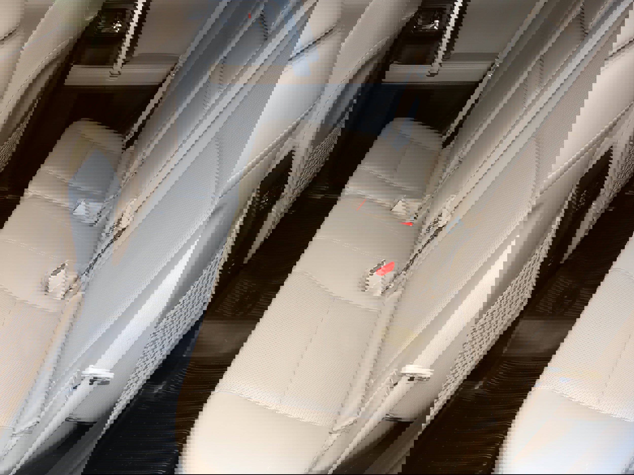 Used 2019 Toyota 4Runner Limited image 19