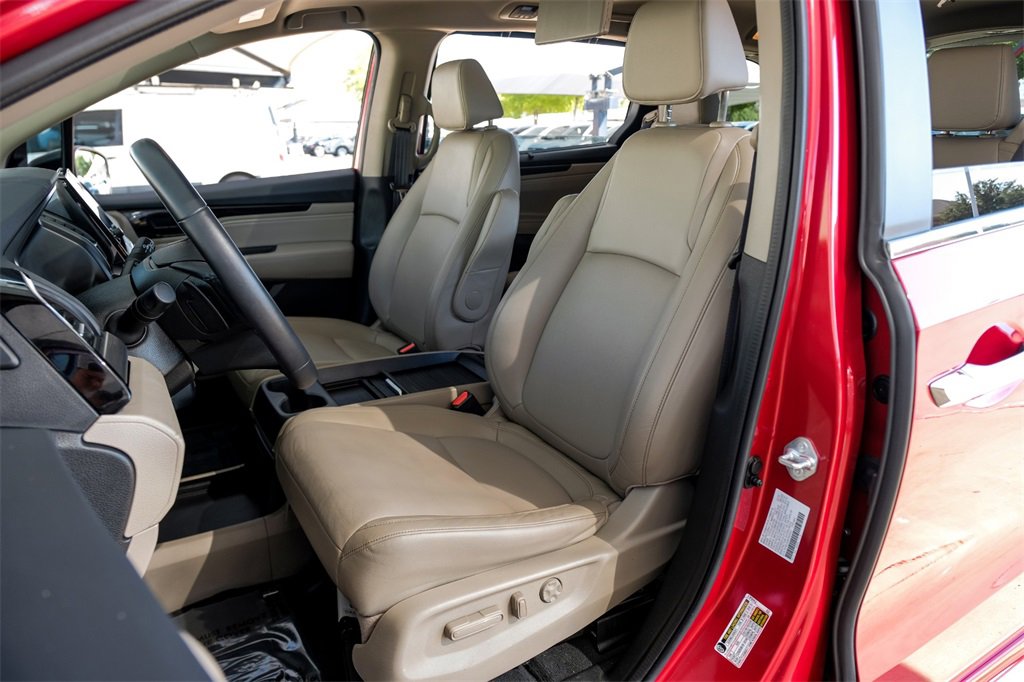 Used 2023 Honda Odyssey Touring image 33