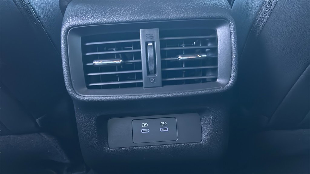 Used 2025 Nissan Murano SV image 20