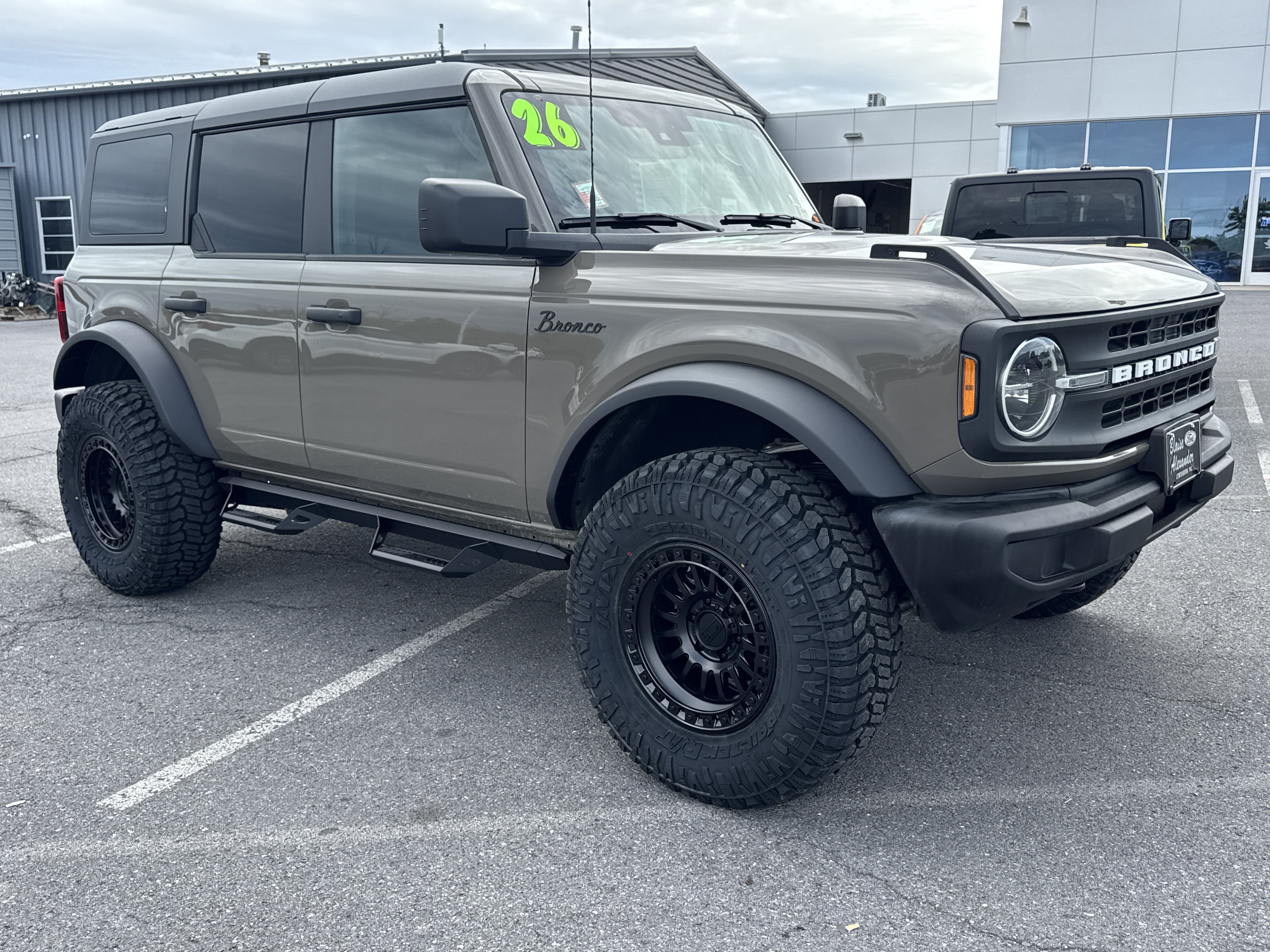 Used 2026 Ford Bronco Big Bend AWD/4WD image 1