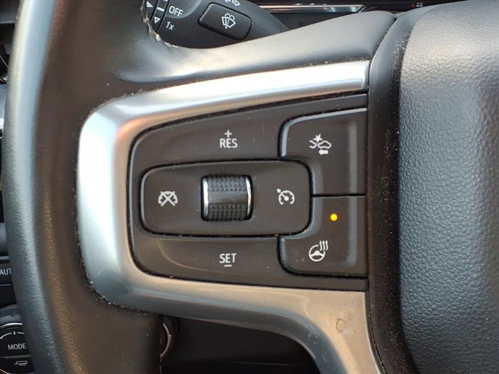 Used 2025 Chevrolet Silverado 1500 LT image 12