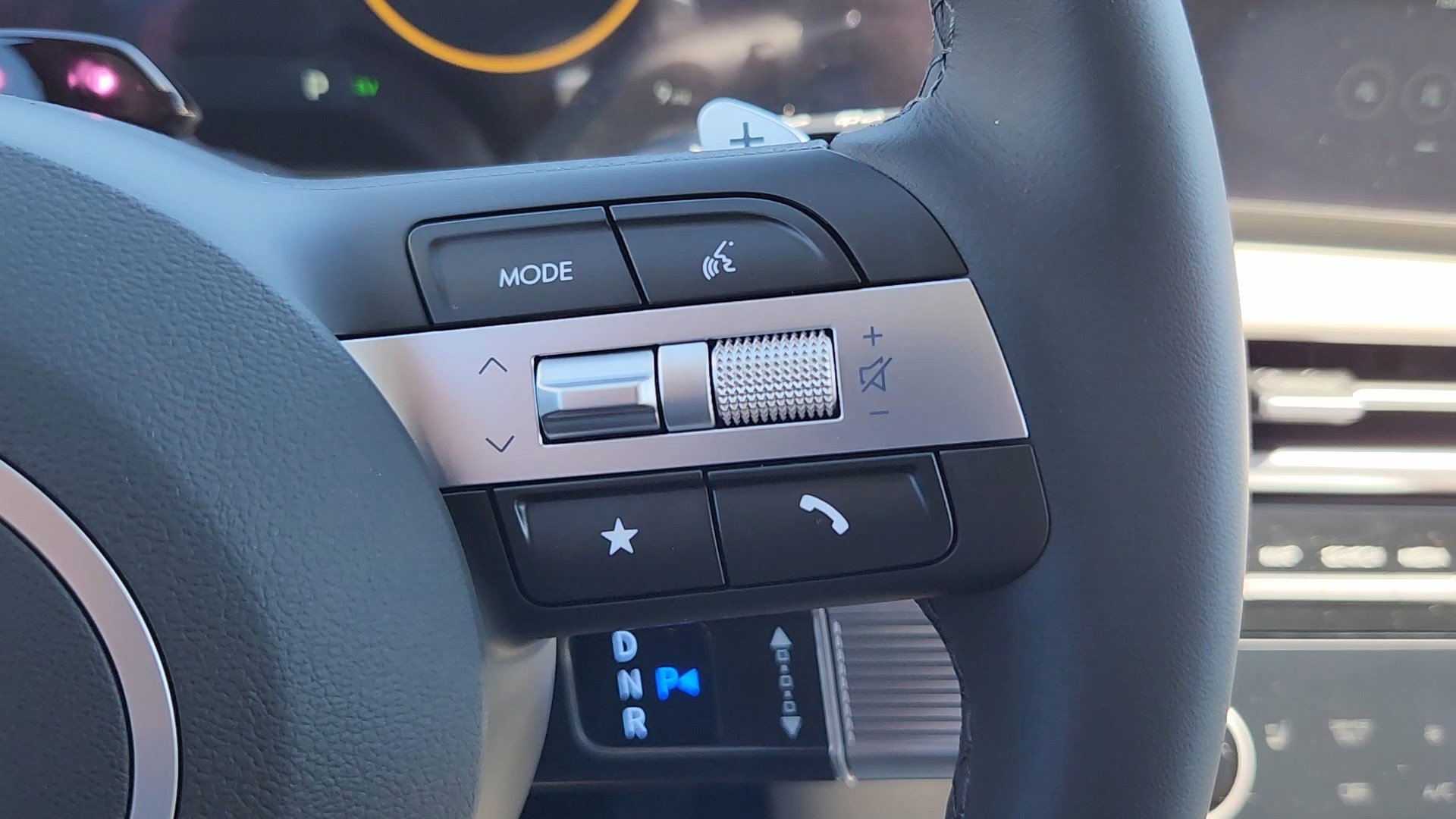 New 2025 Hyundai Tucson SEL image 13