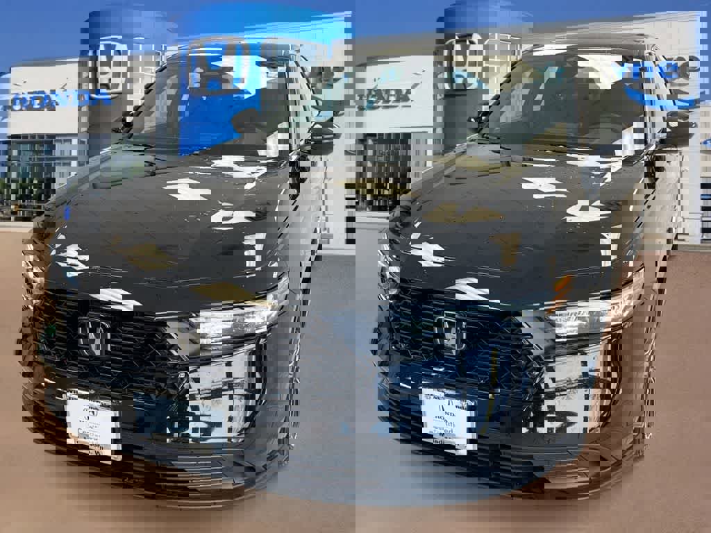 Certified 2025 Honda Accord Sport image 4