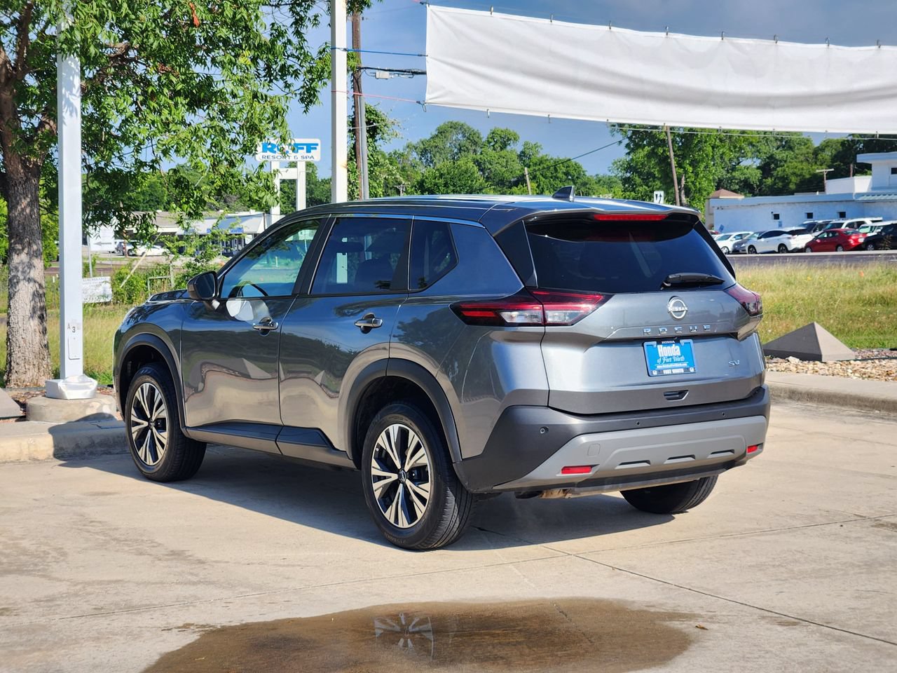 Used 2023 Nissan Rogue SV FWD image 7