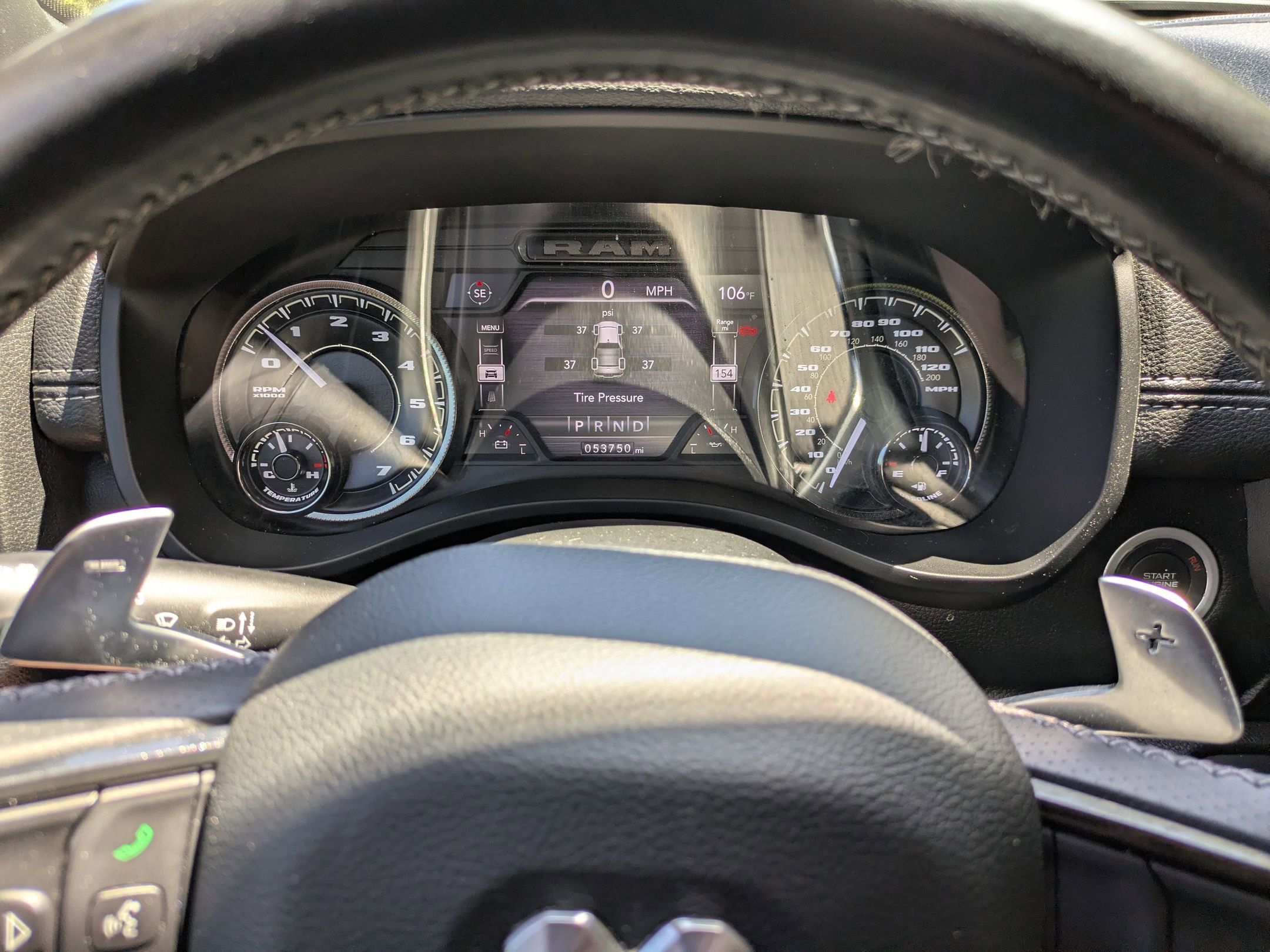 Used 2022 RAM 1500 Laramie AWD/4WD image 18