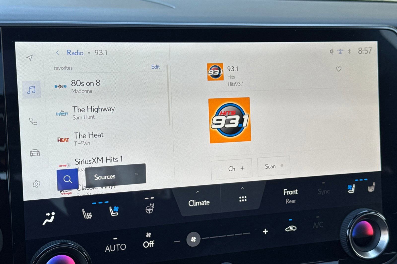 Certified 2024 Lexus RX 500h F Sport w/ Convenience Package image 22