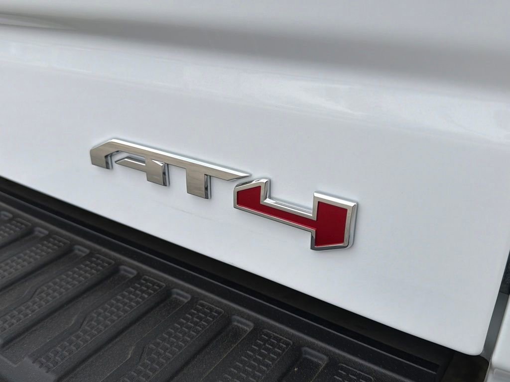 New 2026 GMC Sierra 1500 AT4 AWD/4WD image 7