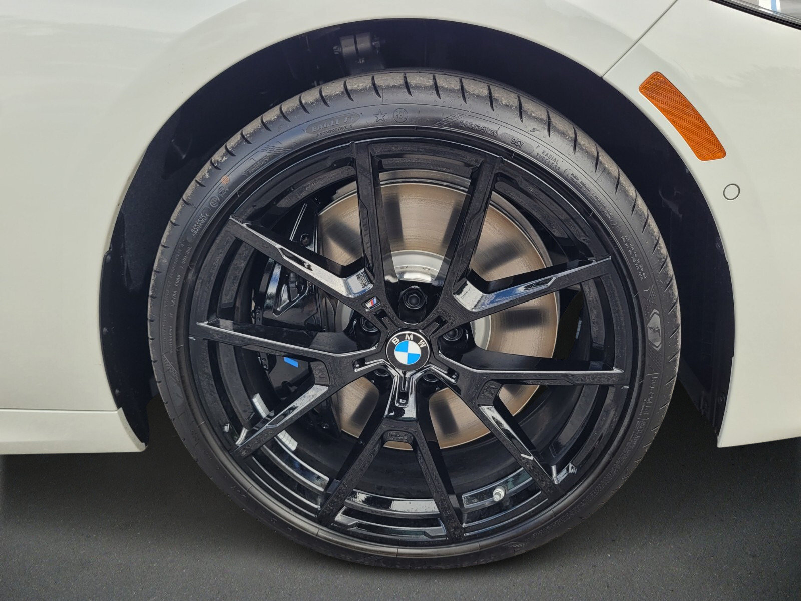Used 2026 BMW 840i w/ M Sport Professional Package RWD image 9