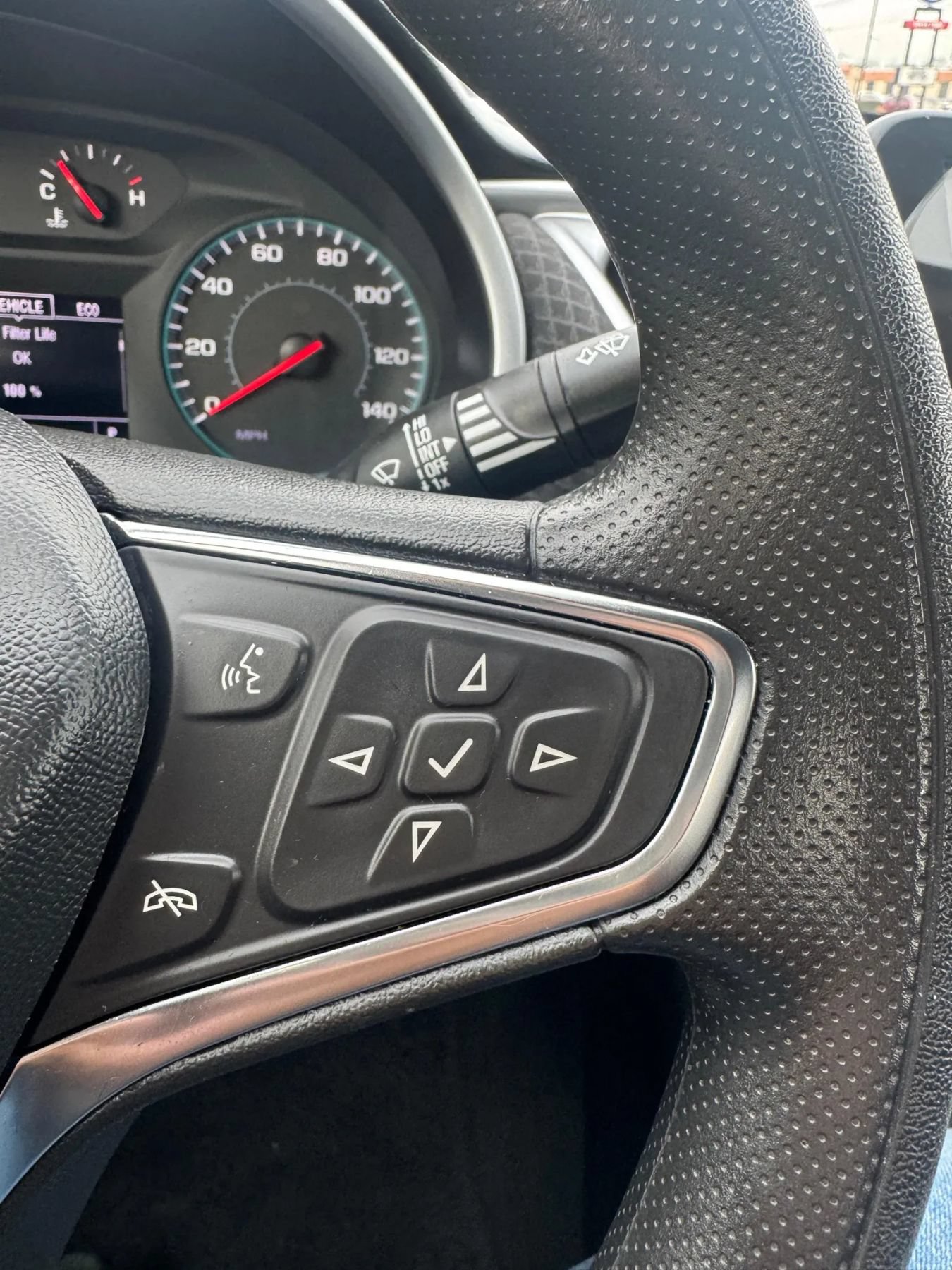 Used 2024 Chevrolet Malibu LT FWD image 12