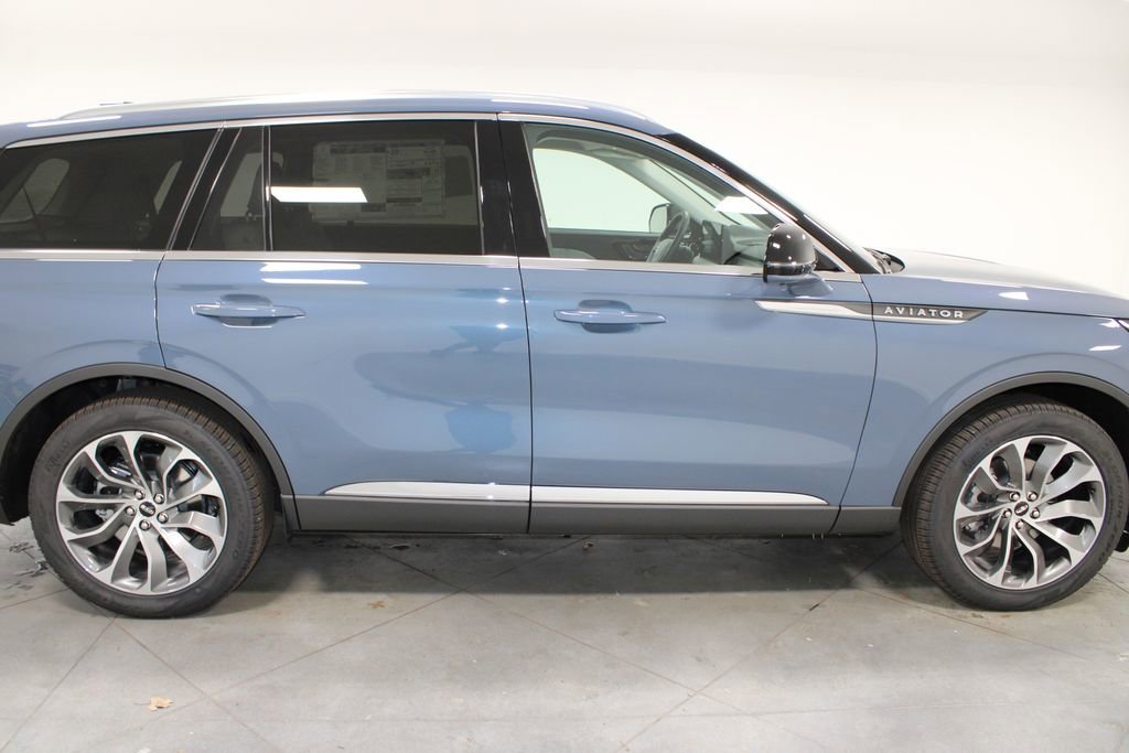 New 2026 Lincoln Aviator Reserve image 10
