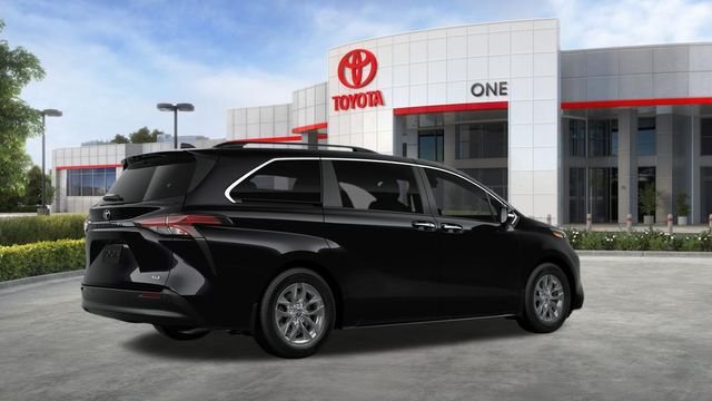 New 2026 Toyota Sienna XLE FWD image 13
