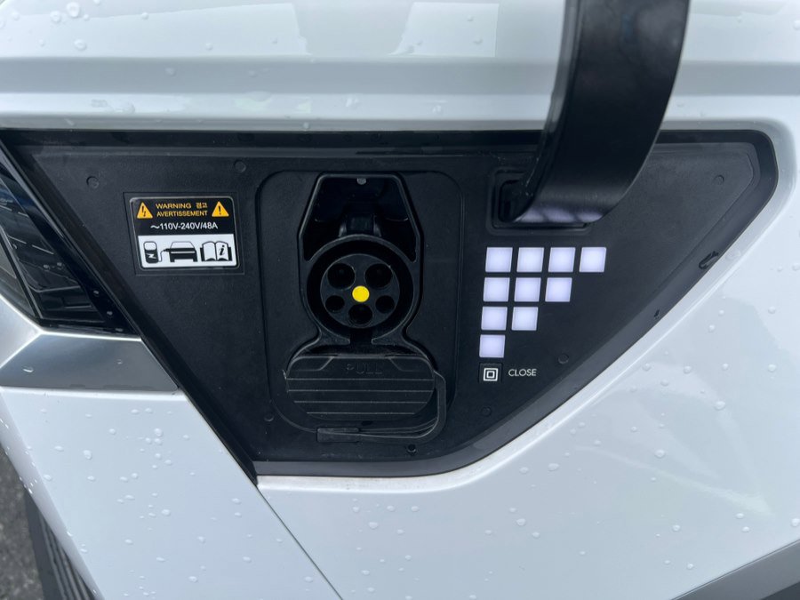 Used 2024 Hyundai Ioniq 5 Limited image 57