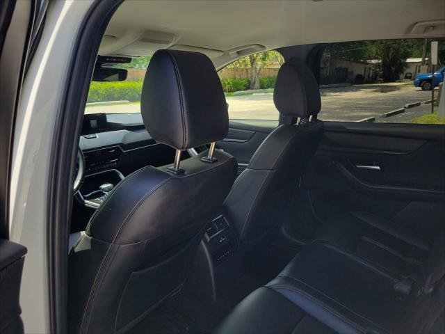 Used 2024 MAZDA CX-90 3.3 Turbo w/ Select Package AWD/4WD image 12