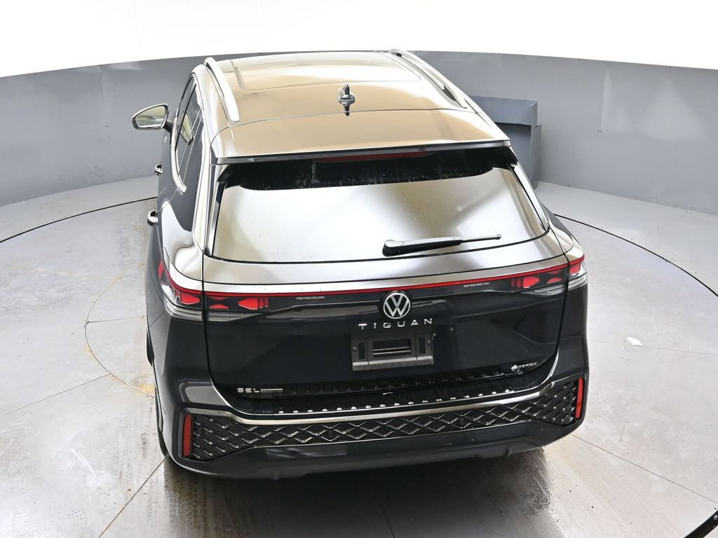 New 2026 Volkswagen Tiguan SEL R-Line image 40
