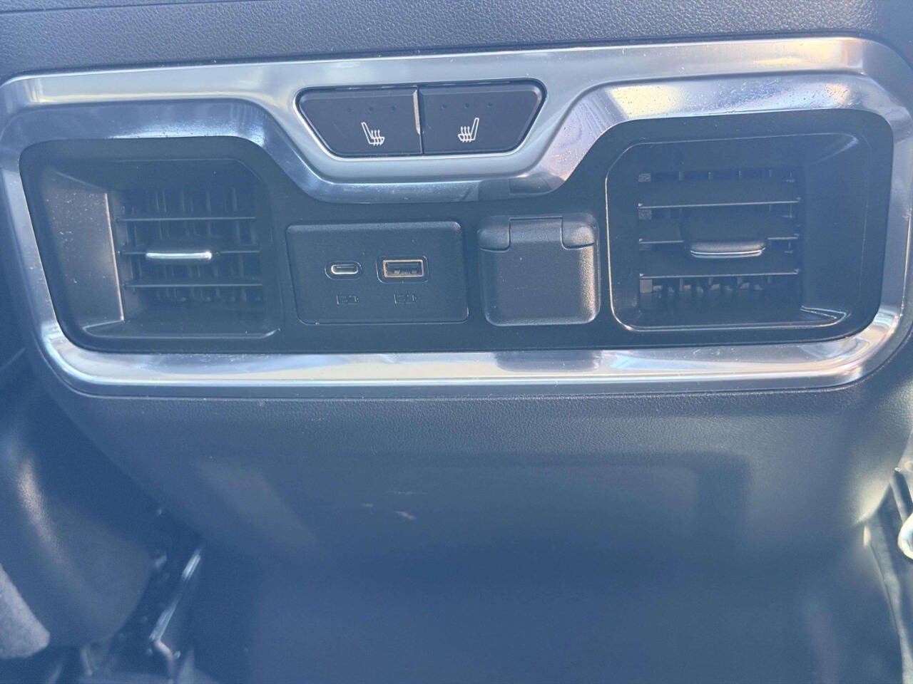 Used 2019 GMC Sierra 1500 Denali w/ Driver Alert Package II AWD/4WD image 32
