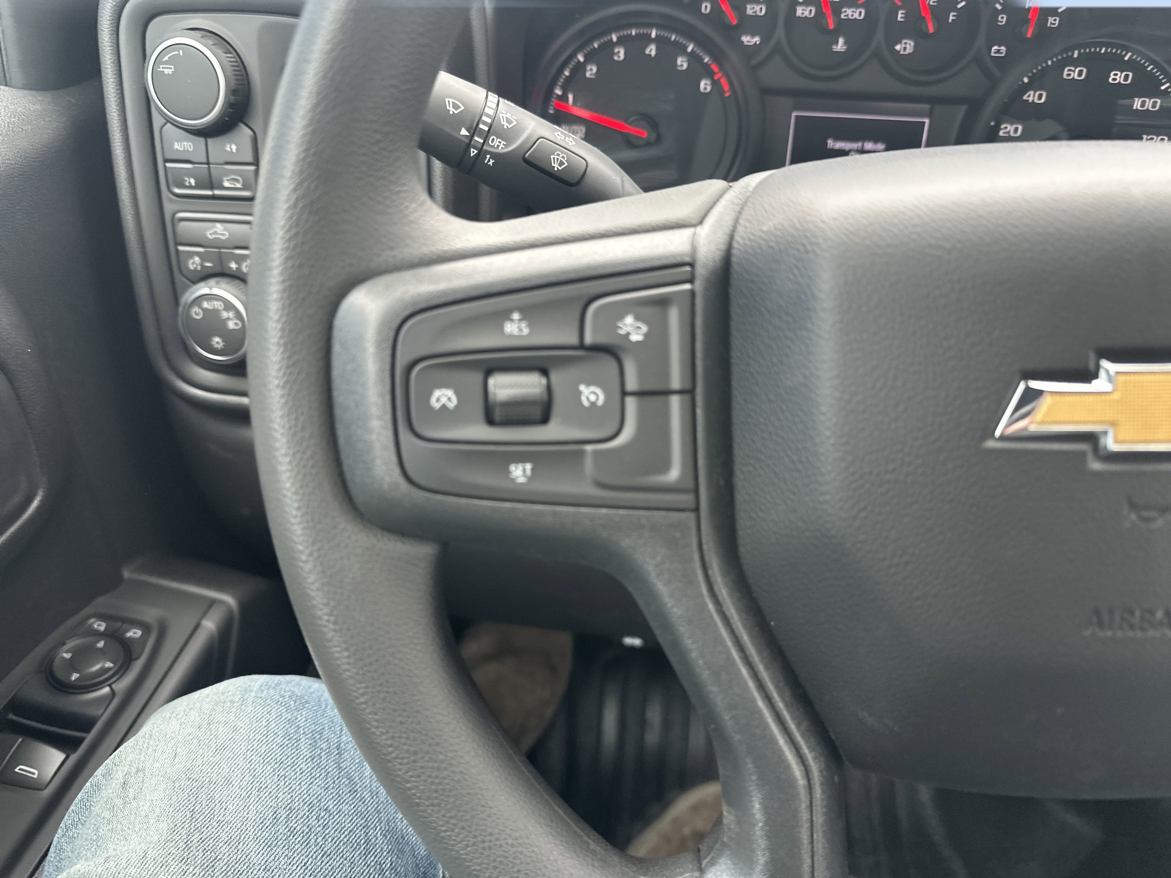 New 2026 Chevrolet Silverado 1500 W/T AWD/4WD image 11