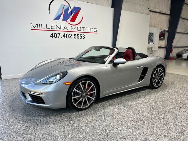 Used 2017 Porsche 718 Boxster S image 15